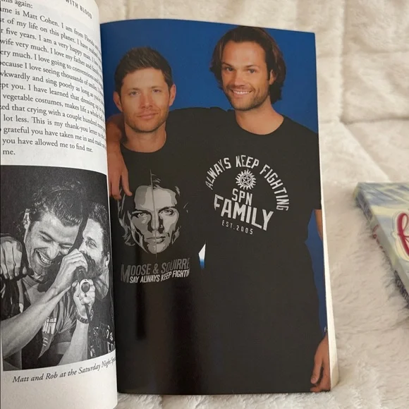 Supernatural Lot of 3 Books Family Don't End With Blood Fangasm Coloring Book - Picture 11 of 16